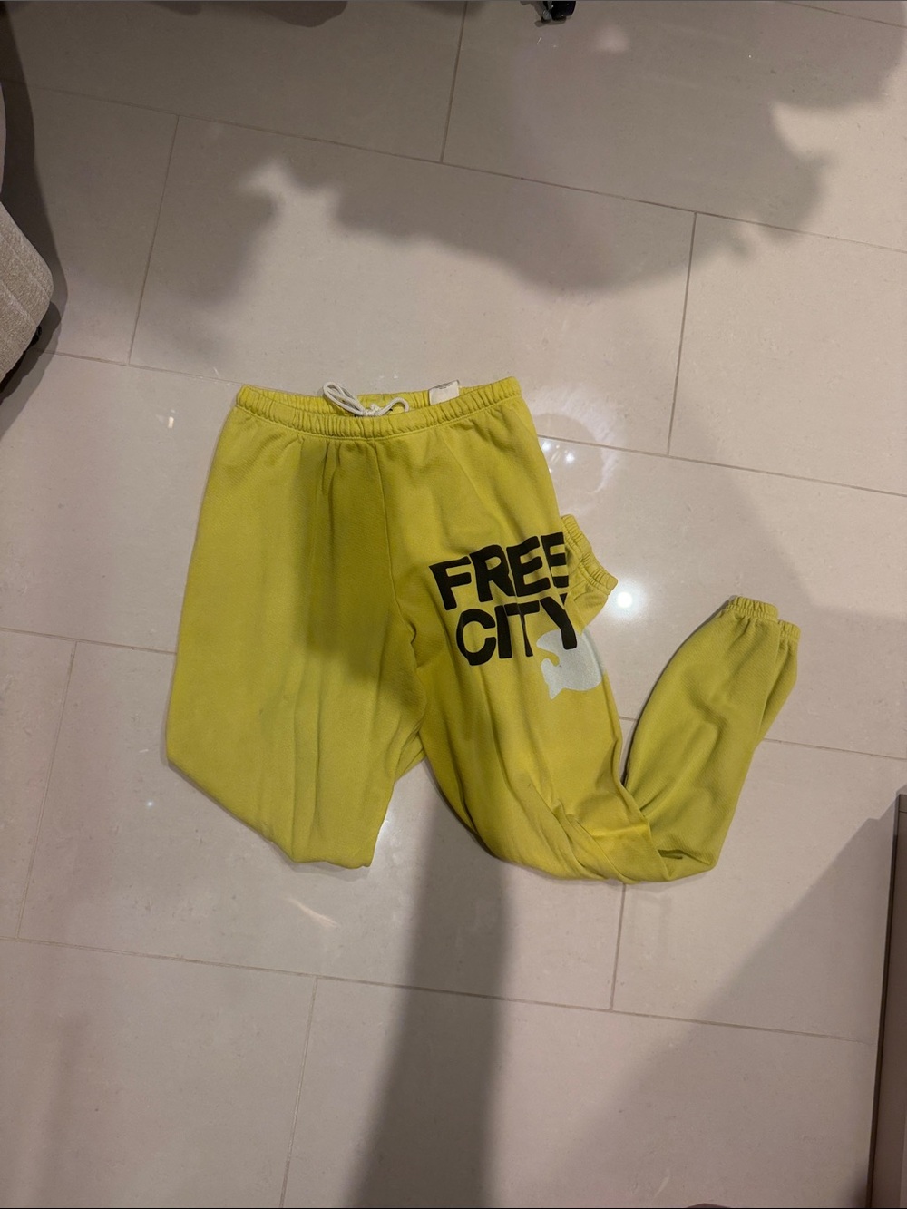 freecity Kids Lime Yellow Logo Sweatpants